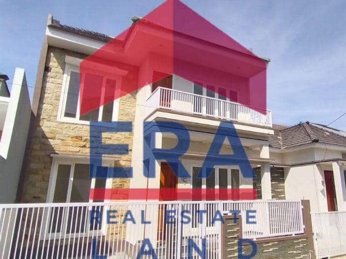 Dijual Villa Jalan Terusan Karate Batu