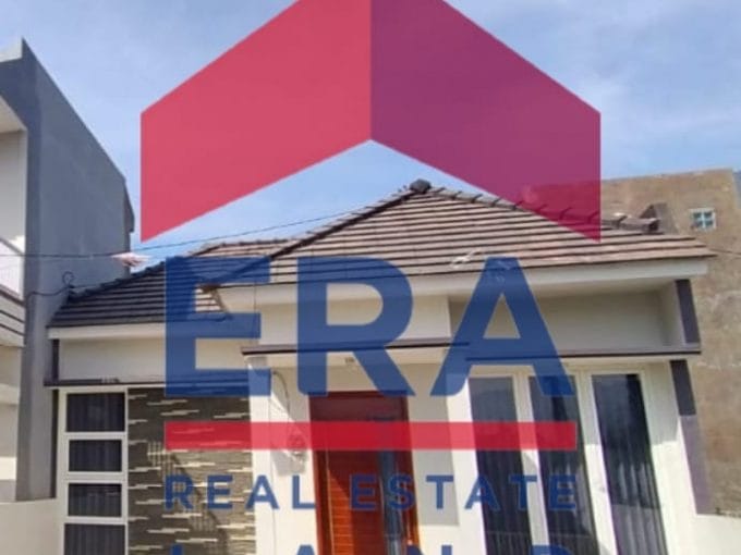 Dijual Villa Jalan Terusan Karate Batu