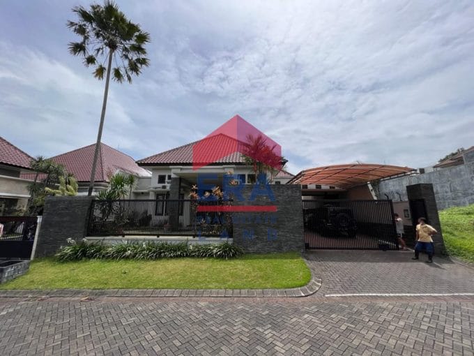 Disewakan Rumah Istana Dieng Selatan Malang