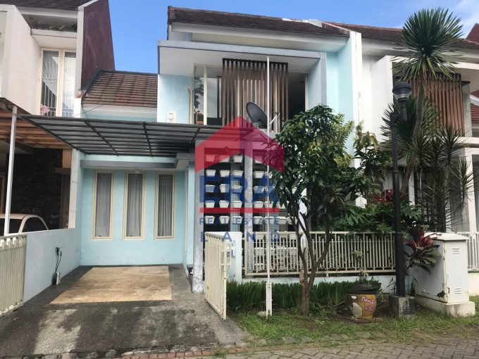 Dijual Rumah di Permata Jingga Malang