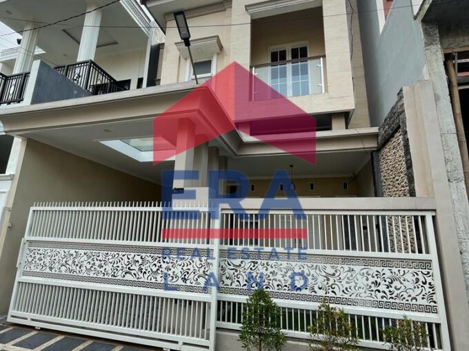 Dijual Rumah di Jalan Simpang Kalpataru Malang