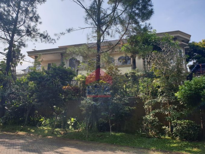 Dijual Rumah di Jalan Villa Puncak Tidar Malang