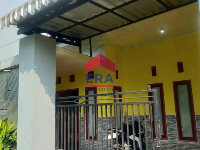 Dijual Rumah di Jalan Perum Curugrejo Barat Kepanjen