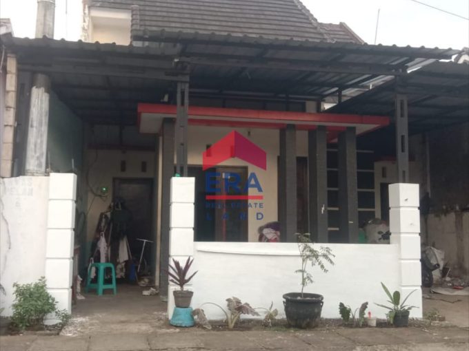 Dijual Rumah di Jalan Tutut Arjowinangun Malang