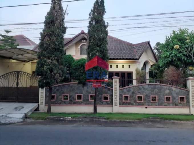 Dijual Rumah di Jalan Danau Tondano Malang